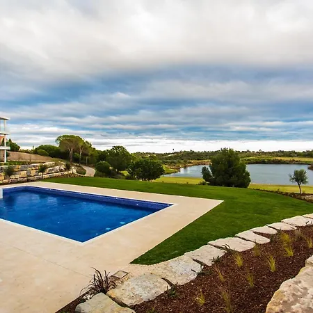Monte Rei Golf & Country Club Resort 5*