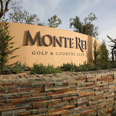 Semesteranläggning (resort) Monte Rei Golf & Country Club Vila Nova de Cacela