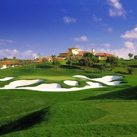 Monte Rei Golf & Country Club Resort 5*