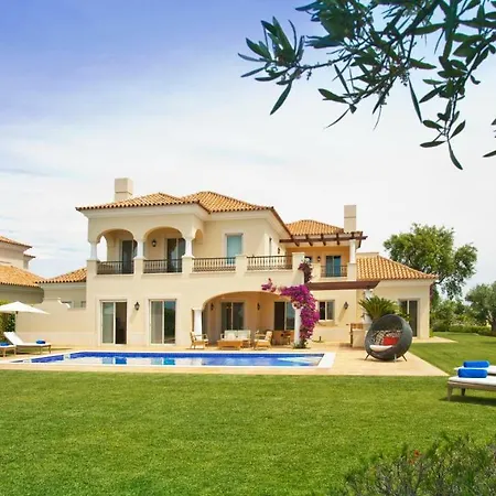 Monte Rei Golf & Country Club 5*