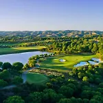 Resort Monte Rei Golf & Country Club 5*