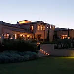 Monte Rei Golf & Country Club Resort 5*
