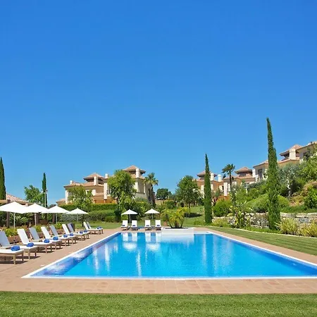 리조트 Monte Rei Golf & Country Club 5*