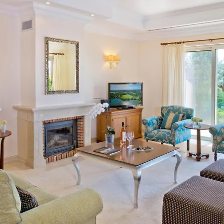 Üdülőközpont Monte Rei Golf & Country Club 5*