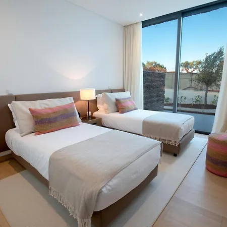 리조트 Monte Rei Golf & Country Club 5*