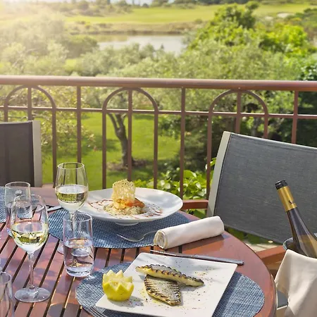 Monte Rei Golf & Country Club 빌라노바데카셀라