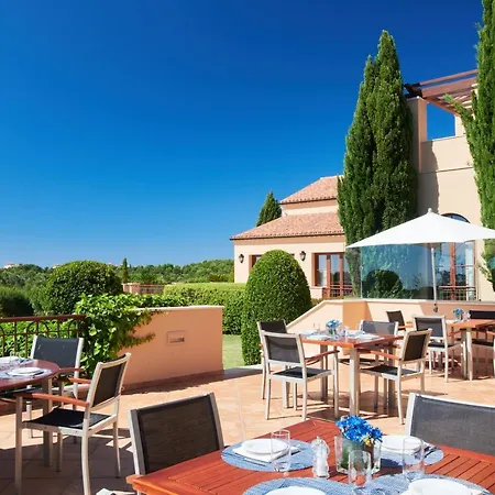 Monte Rei Golf & Country Club 리조트